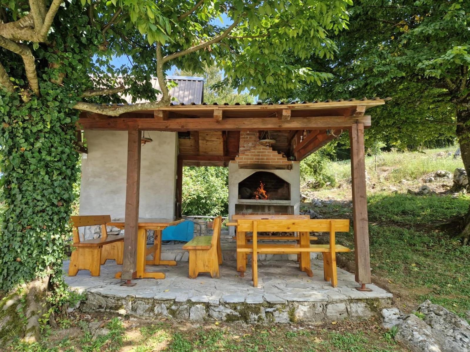House Luketic Hotel Rastovaca Luaran gambar