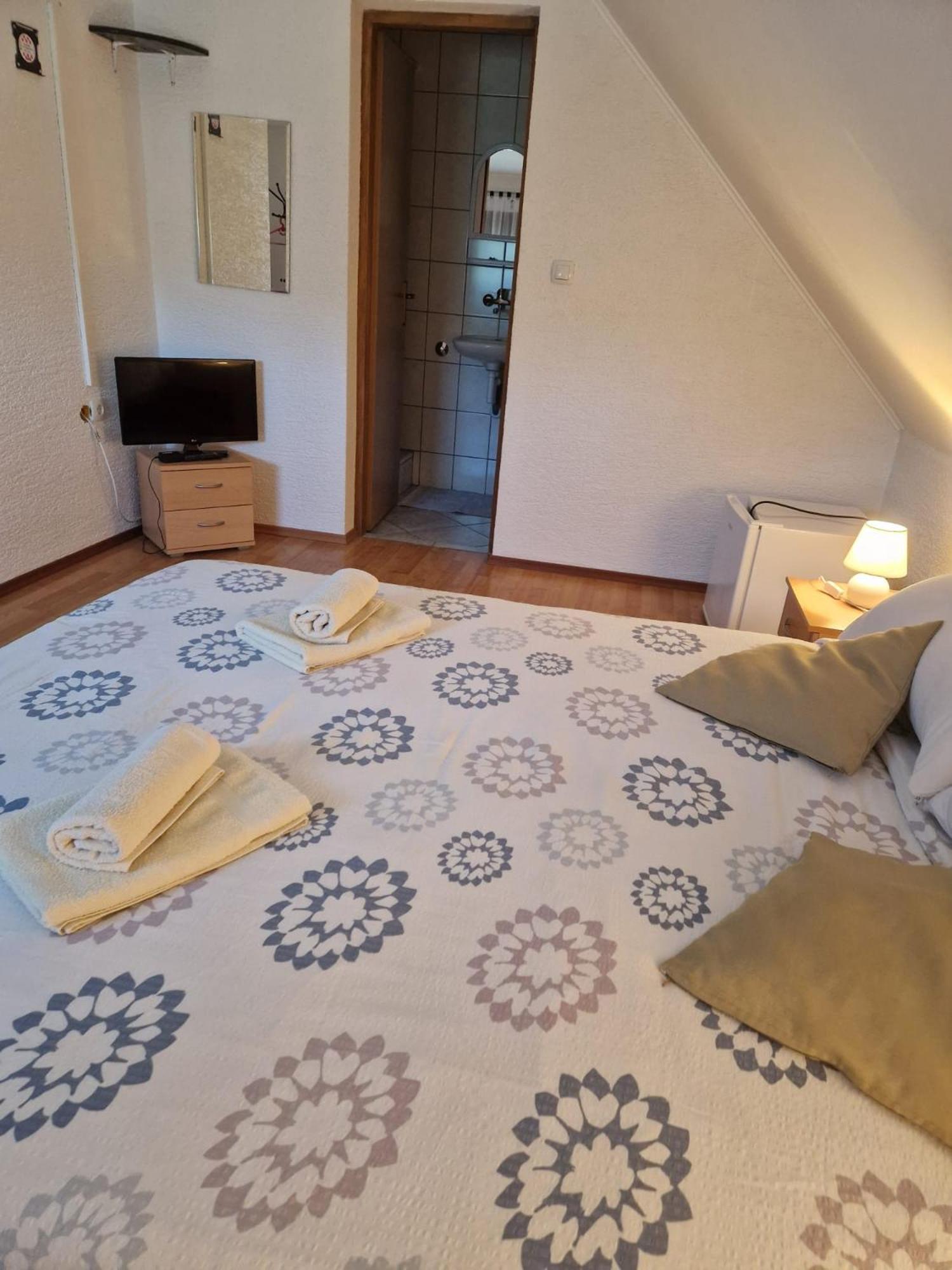 House Luketic Hotel Rastovaca Luaran gambar
